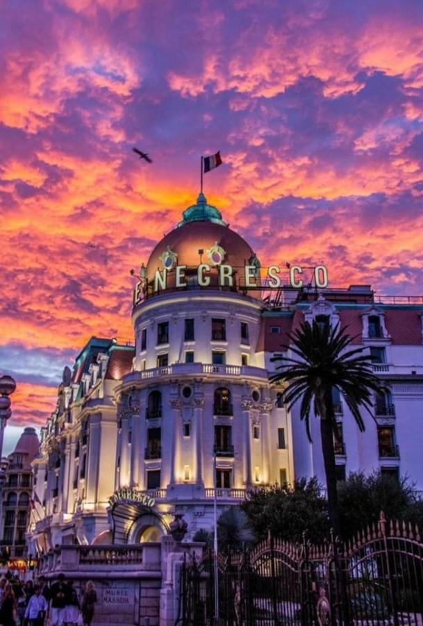 Carré d'or Very nice appart Near the beach Exterior foto